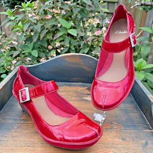 CLARKS Cerise Pink Patent Leather Mary Jane Wedge Heel Shoes UK 3.5 EU 36.5 NEW - Picture 1 of 12