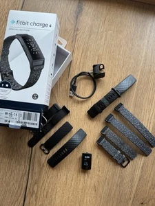 Fitbit Charge 4 mit Zubehör - Bild 1 von 6