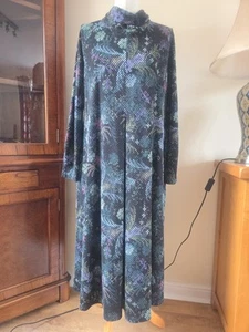 Ladies Black Mix SAHARA Viscose Blend Roll Neck SHIFT DRESS SIZE 4 - Picture 1 of 8