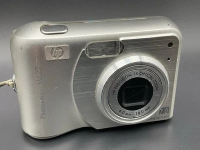 HP Photosmart Digital Camera Model M627 7.0MP Silver - Tested & Working - Image 1 of 4