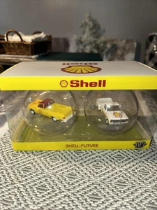 2024 M2 Walmart Christmas Ornament 1974 CHEVROLET CHEYENNE SUPER 30 Shell Gas - Foto 1 di 4