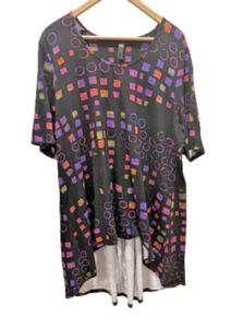 TS Plus Size L Top Tunic Short Sleeve High Low Hem Bright Colours on Black - Picture 1 of 10