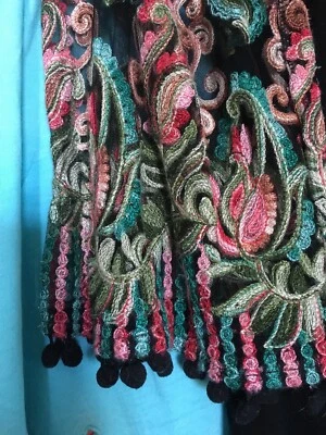 Girls Kiss the Sky black Embroidered Festival Top & Abercrombie Top Shop Bundle - Image 1 of 4