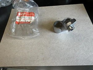 SUZUKI- NOS GS1100 43520-49510- FOOTREST BRACKET - Picture 1 of 2
