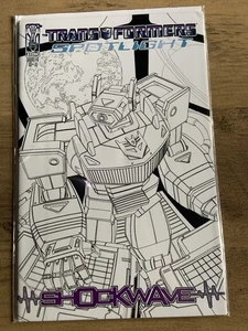 Transformers Spotlight Shockwave RI-A 1:25 IDW Comics Black And White - Picture 1 of 5