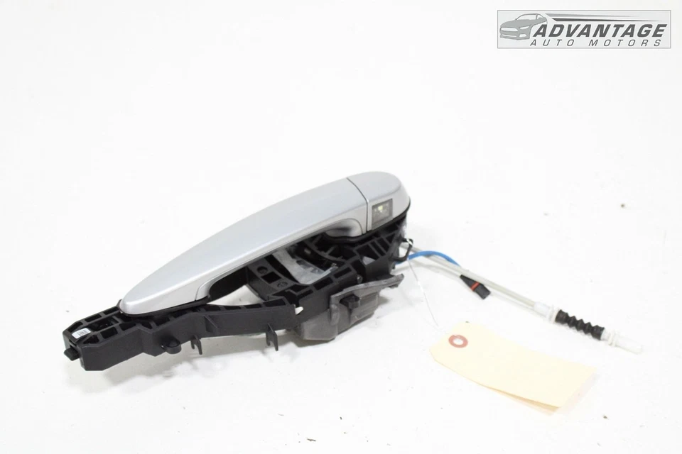 BMW 330E 2016-2018 manija de puerta exterior trasera izquierda con soporte OEM Foto 1 de 4