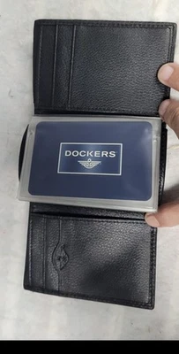 Dockers Leather Tri-fold Wallet Black Leather 9 Card Slot ID Window NEW w/tags - Image 1 of 3