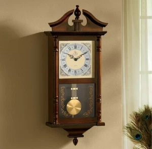 💚Goldtone Pendulum Wood Wall Clock-Ready To Hang On Your Wall🌷 - Picture 1 of 6