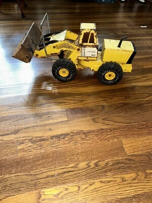 Large Vintage Antique Tonka Front End Loader. Works. Parts/Repair - Image 1 of 4