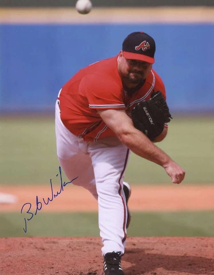 FOTO 8x10 firmada autografiada por Bob Wickman Action Atlanta Braves con certificado de autenticidad  Foto 1 de 1