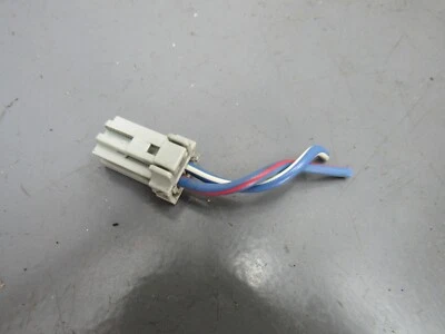 Honda Prelude Window Motor Connector Harness Plug BB6 1997-2001 OEM - Image 1 of 4