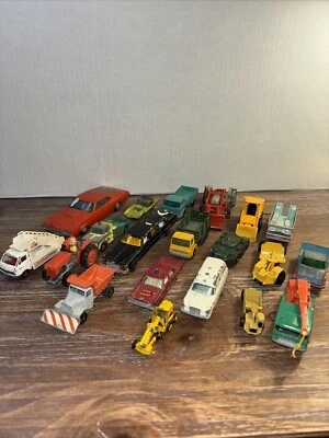 Mixed Lot Of 20 Hot Wheels, Matchbox, Etc Cars Some Modern Some Vintage - Image 1 of 4