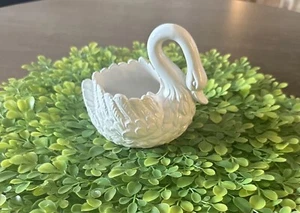 White Ceramic Swan Small Planter - Picture 1 of 6