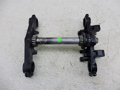 Kawasaki KZ550 1983 F KZ 550 K427-5. yugo abrazadera vástago dirección triple árbol Foto 1 de 4