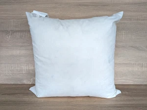 Crate & Barrel 20 Zoll x 20 Zoll Daunen Federn Kisseneinlage sauber geruchsfrei weiß quadratisch - Bild 1 von 14