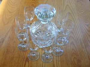 Baccarat Sherry oder Port Gläser 5" 12,5 cm, Set 8. PLUS Karaffe - Bild 1 von 7