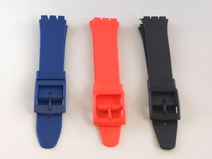 Cinturino per Swatch Gent 17 mm in silicone colori nero rosso e blu. - Picture 1 of 5