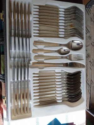 70 teiliger Besteckkasten SBS  18/10 Edelstahl Rostfrei - Bild 1 von 4