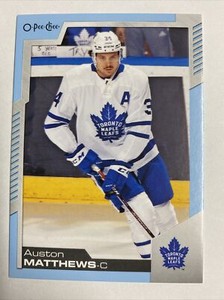 20/21 OPC Toronto Maple Leafs Auston Matthews Blue Border card #127