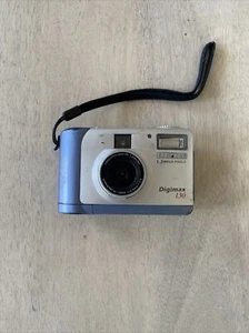 Samsung Digimax 130 1.3MP Digital Camera CLASSIC RARE VINTAGE POINT AND SHOOT - Picture 1 of 8