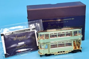 Corgi CC25207 - 1:72 Scale - Fully Closed Tram - Golden Jubilee - Gold Plated - Picture 1 of 18