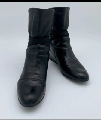 Botas Mujer Talla 7.5 Color Negro Marca Stuart Weltzman Foto 1 de 4