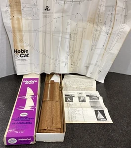 Dumas Boat 14" Hobie Cat Catamaran Model Boat Kit #1101 1/10 VTG NOS🔥 - Picture 1 of 20