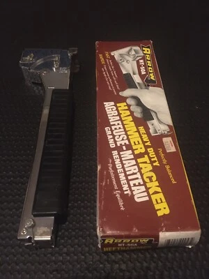 Grapadora de martillos de alta resistencia Arrow HT-50A de colección apenas usada ¡Excelente estado! Foto 1 de 4