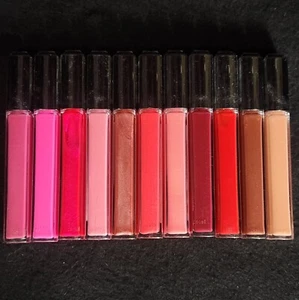 Revlon Ultra HD Lippenlack, Auswahl aus 11 Farben, je 0,2 flüssige Unzen - Bild 1 von 5