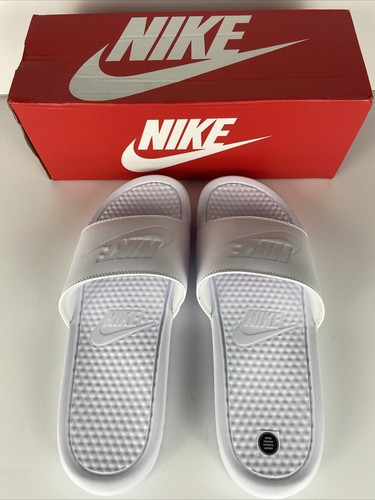 Sandali slide da donna Nike Benassi JDI bianchi taglia 11 donna NUOVI IN SCATOLA