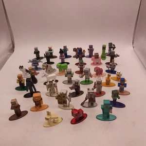 Jada Minecraft Nano Metalfigs Diecast Figure Bundle 39 items H16 - Picture 1 of 5