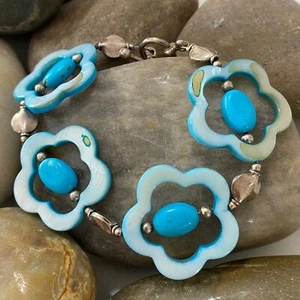 Pulsera artesanal boho hecha a mano floral azul abulón y turquesa de plata de ley - Imagen 1 de 3