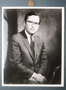 1965-71 New York Congressman Richard McCarthy signed / autographed photo RARE--- - Picture 1 of 1