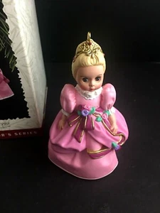 1996 Hallmark Keepsake Ornament Cinderella 1995-1996 - Madame Alexander ~ MIB - Bild 1 von 8