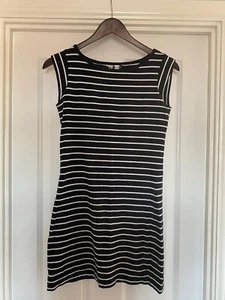 MUST-HAVE Women's 8 Black + White Striped T-Shirt Dress by FRENCH CONNECTION - Picture 1 of 2