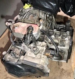 FREIGHT FOR: VW Golf Jetta Mk3 1.8 DNR 4 Speed Automatic Transmission Gearbox - Picture 1 of 11