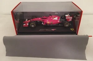 Ferrari bbr 1/18 SF15-T GP Singapore 2015 S.Vettel- Victory Limited 250 PCS Cod. - Foto 1 di 21