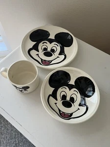 Vintage Mickey Mouse 3D Ceramic Dinner Plate & Mug 1970's Walt Disney - Picture 1 of 10
