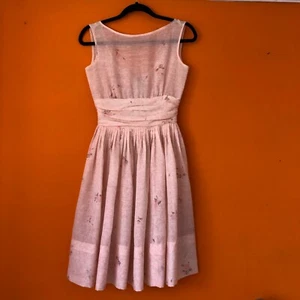 Vintage 1950s Ruched Pink Floral Fit and Flare Party Tea Day Dress Size 6 XS - Picture 1 of 11