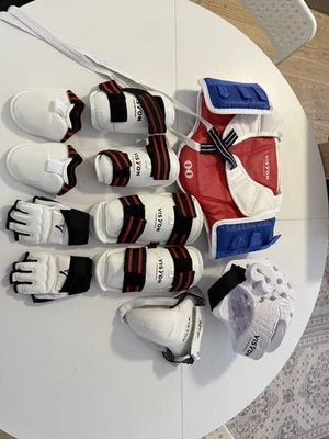 Juego de Protector de Equipo de Sparring Taekwondo Talla S/M con Bolsa de Transporte Foto 1 de 3