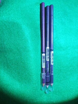 (3) Wet N Wild ColorIcon  Lip Liner - 664C Fab Fuchsia, 711 Chstnt, 715 Plumbrry - Image 1 of 2