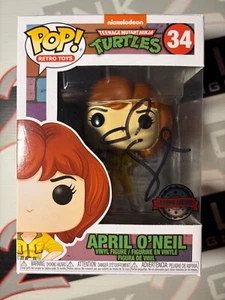 Megan Fox Signed April O’Neil Funko Pop! Autograph Teenage Ninja Turtles ACOA - Picture 1 of 2