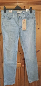Womens Levi's 312 Shaping Slim Jeans Size W32 L32 Light Blue BNWT - Picture 1 of 5
