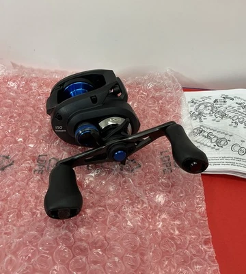 Shimano SLX DC Right  Hand Low Profile Reel (SLXDC150) Fishing - Image 1 of 4