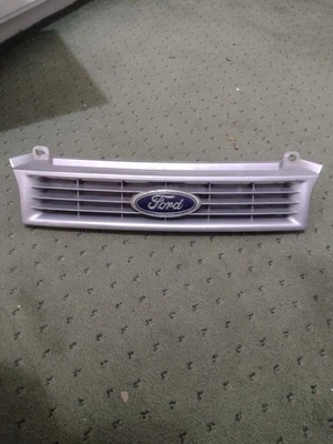 Ford Sierra Sapphire Grille - Genuine Ford - Image 1 of 4