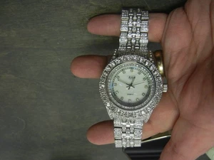 Techno Pave Quartz Watch NEW NO BOX OR TAGS - Picture 1 of 7