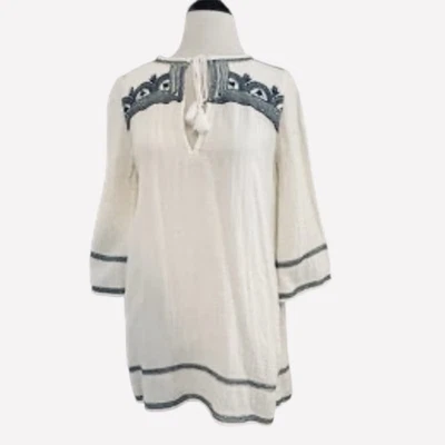 Forever 21 VNeck Tunic Dress S Ivory Blue Embroidered Gauze Boho Peasant Coastal - Image 1 of 4