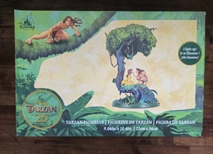 Figura Iluminada Disney 2024 D23 Expo Día del Evento Tarzán Jane 25 Aniversario - Imagen 1 de 2