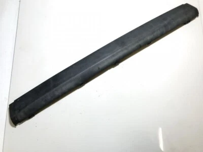 Tira de moldura de parachoques esquina delantera izquierda Volvo V70 2002 9484223, genuino #679704-68 Foto 1 de 2