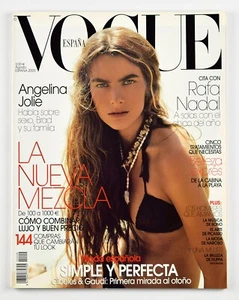 VOGUE ESPAÑA Spain Magazine No.209 August 2005. FILIPPA HAMILTON, ANGELINA JOLIE - Bild 1 von 5